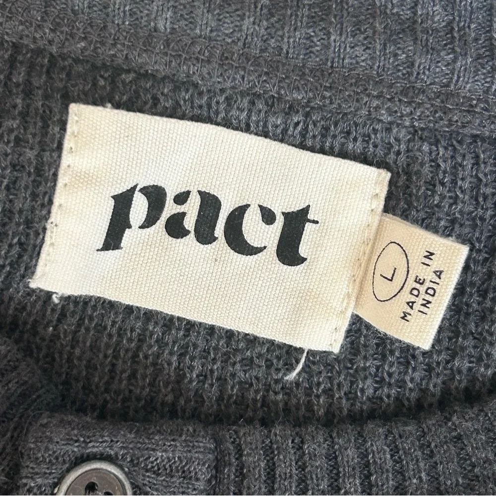 Pact Men’s Thermal Waffle Henley Sweater Charcoal Size L Organic Cotton